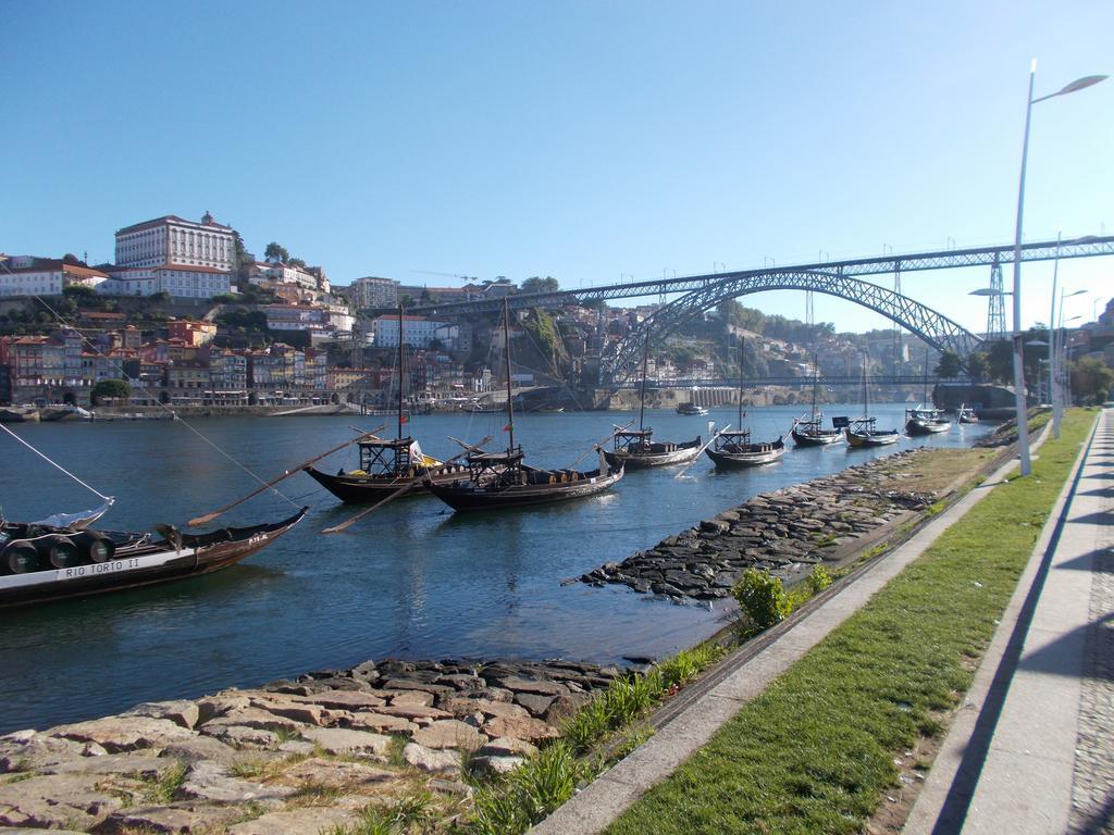 Almenara Suites Guest House Vila Nova de Gaia Dış mekan fotoğraf